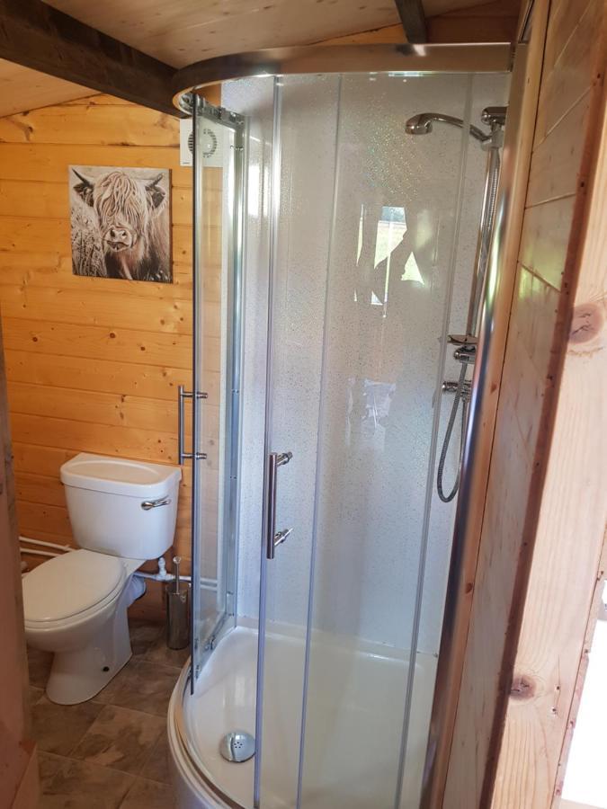 Country Bumpkin - Romantic Couples Stay In Oakhill Cabin Exterior foto